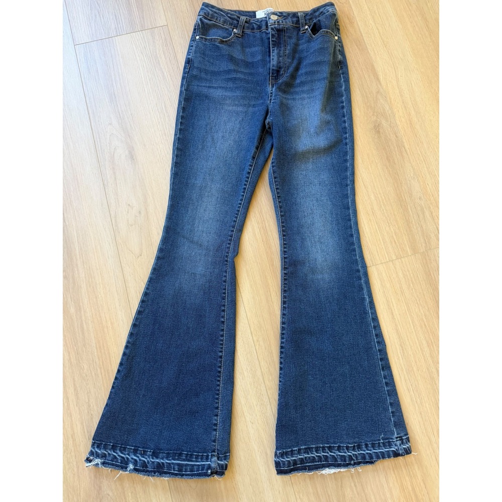 Refuge Denim Austin High Rise Flare Jeans Blue Raw Hem Bell Bottom Junior 7